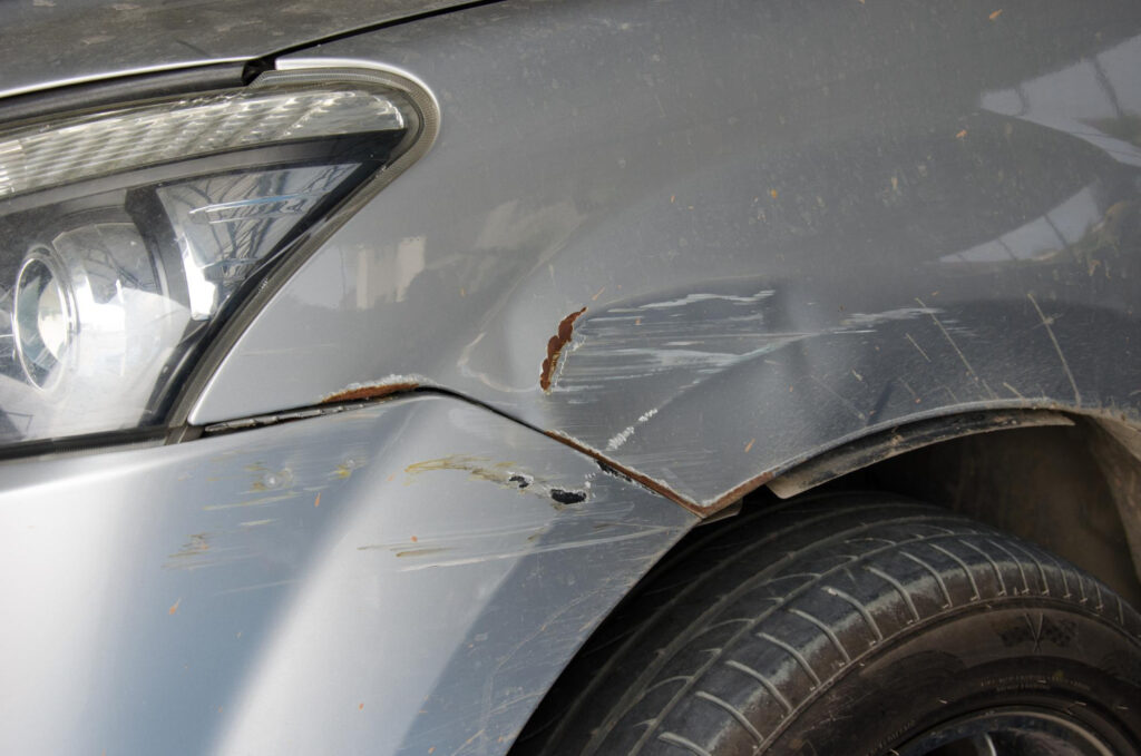 Example of micro-scratch vs oxidation on car paint