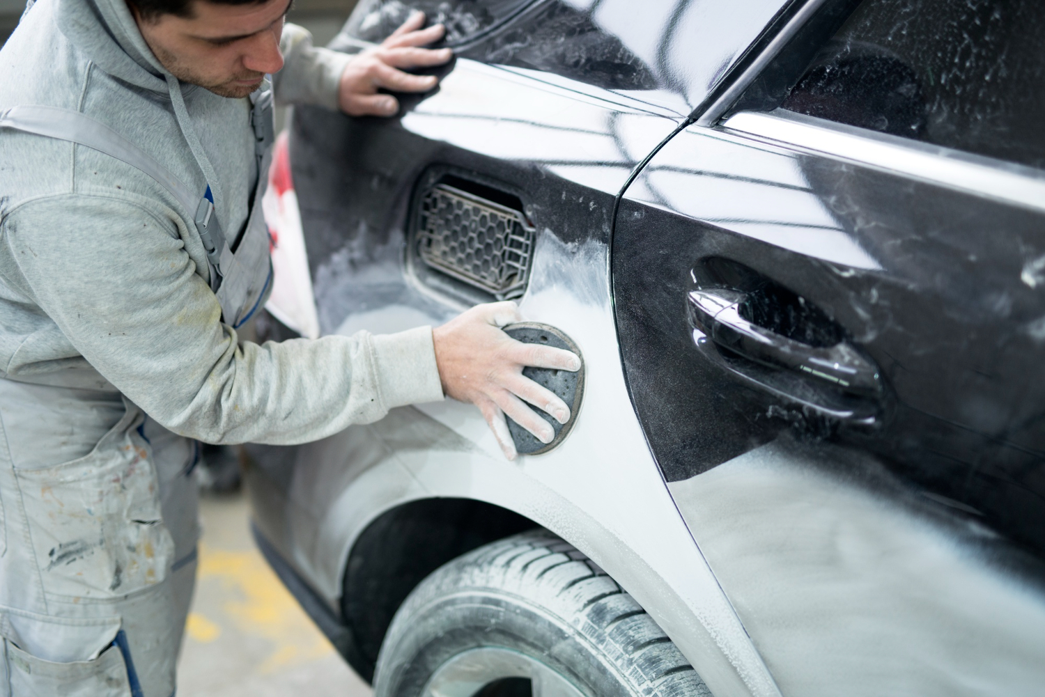 Read more about the article When Is a Bumper Repair Better Than a Bumper Replacement?